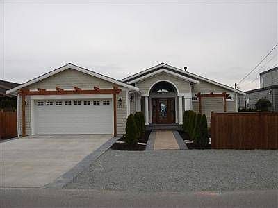 1st image of 1359 Beach Dr