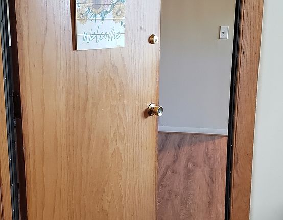 3rd image of 6413 S Oak Park Ave APT 4E