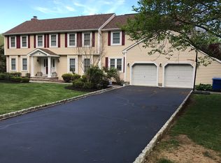 6 Blevins Ave, Middletown, NJ 07748
