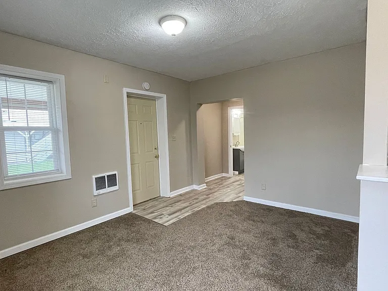 111 E Front St #1 — Photo 7