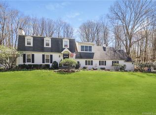 28 Nod Rd, Ridgefield, CT 06877