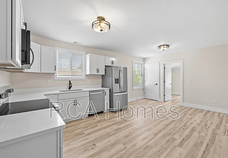 1436 S New Jersey St #B — Photo 9