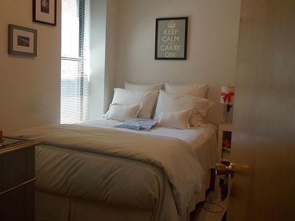 4th image of 242 E 50th St #2D1