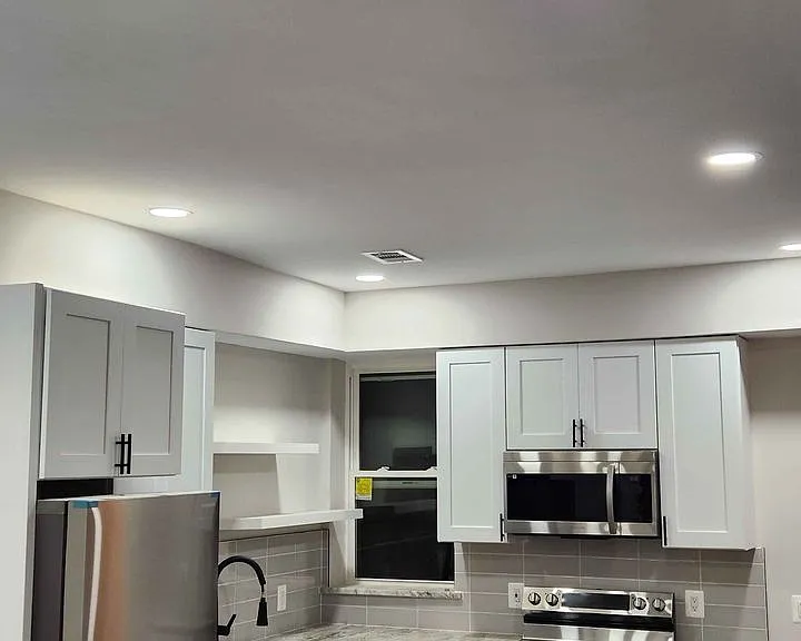 3012 D St — Photo 2