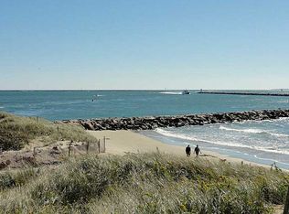 1135 Succotash Rd, Narragansett, RI 02879