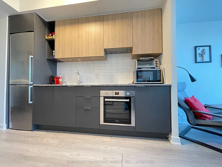 120 Parliament St #1509 — Photo 3