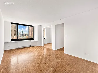 Rented by Sotheby's International Realty