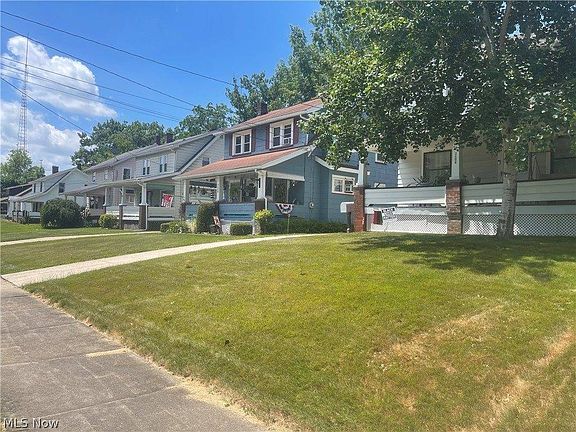 4th image of 3602 Beechwood Pl