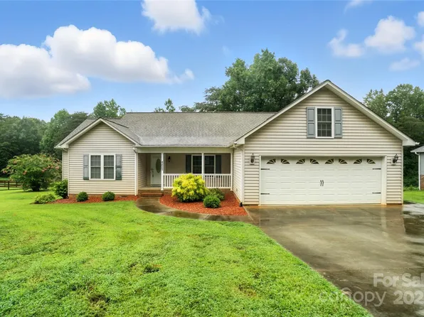 4421 Briar Creek Rd, Maiden, NC 28650