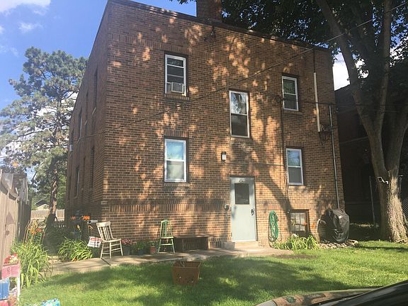 Rear of building - upper right is the unit