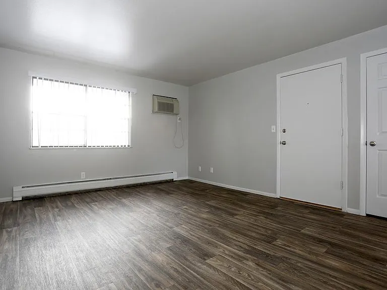 Franklin Flats — Photo 6