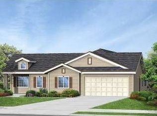 163 E Carpenter Ave, Reedley, CA 93654