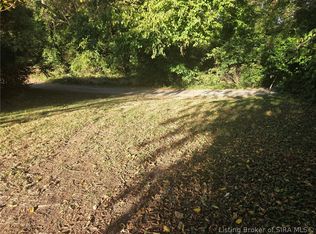632 W 7th St, New Albany, IN 47150