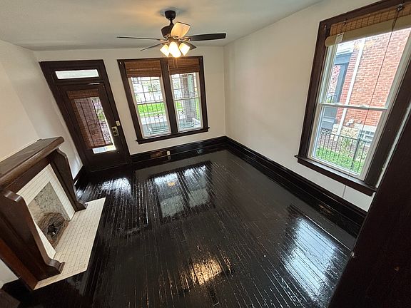 5th image of 302 Thurman Ave