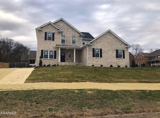 8182 Leclay Dr, Knoxville, TN 37938