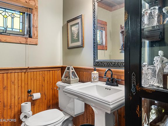 27th image of this home