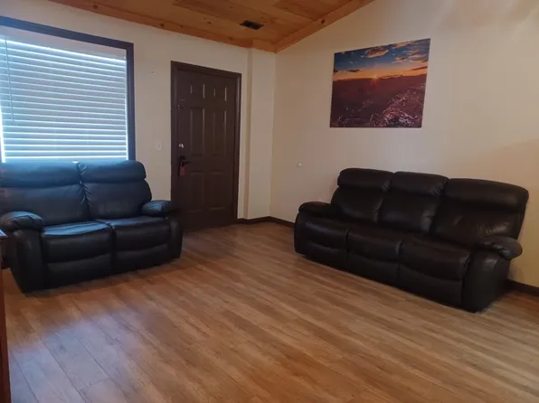 15 N State St, Ferron, UT 84523