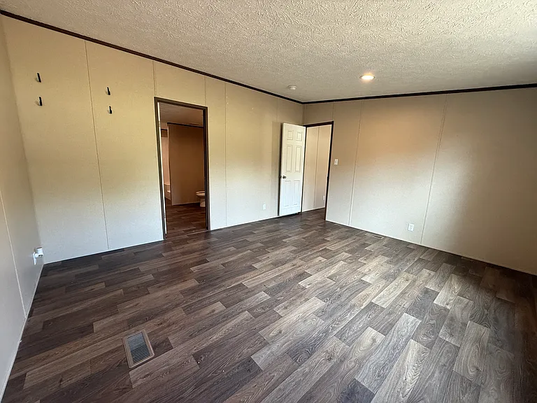 1275 Clifty Creek Rd — Photo 27