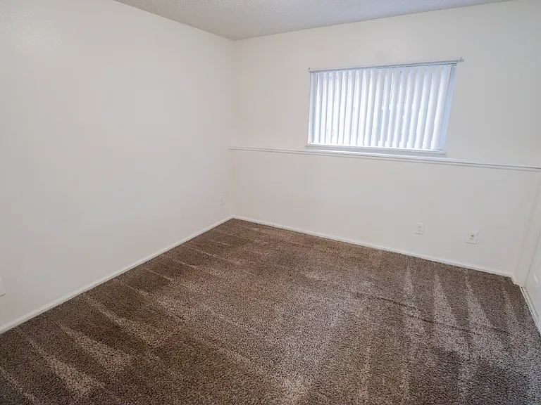 812 City Park Ave #103 — Photo 11