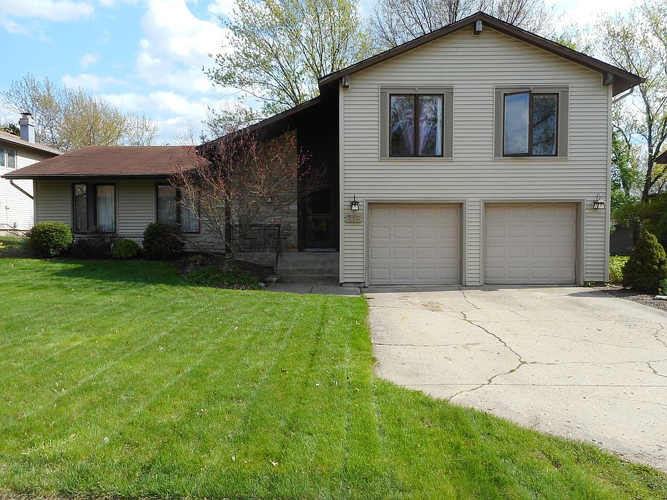1st image of 216 Freeport Dr