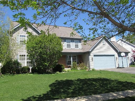 1st image of 728 N Waterford Dr