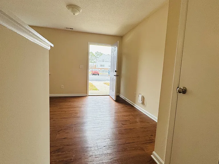 3020 Adams Blvd — Photo 5