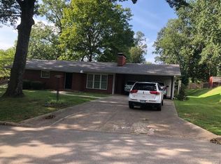 2310 Brookwood Dr, Cape Girardeau, MO 63701