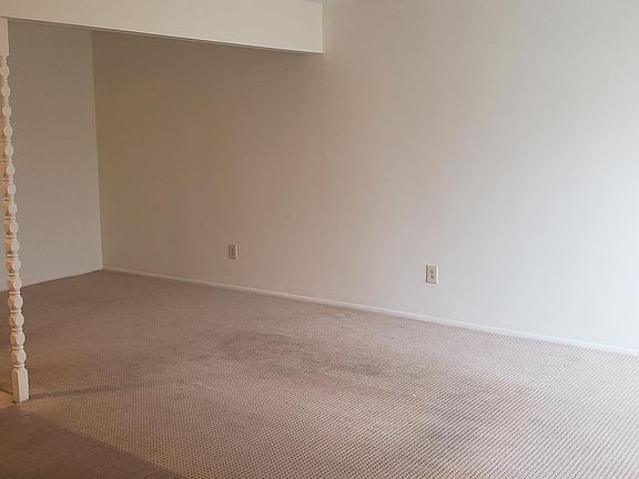 4th image of 8703 Kennedy Cir Unit 1