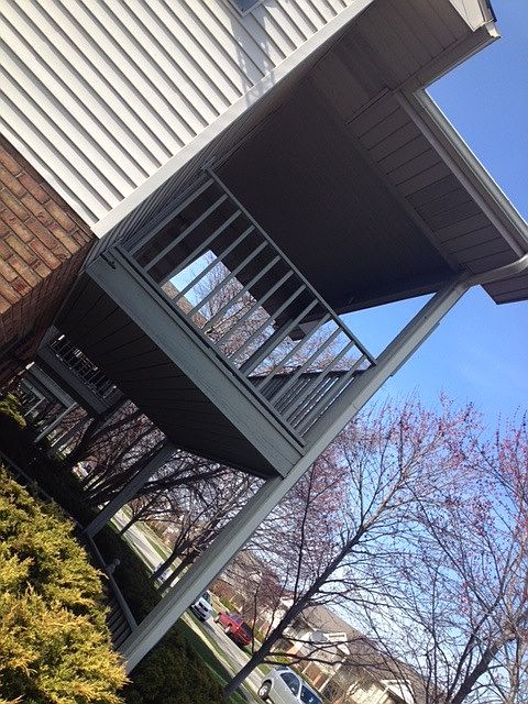 2nd image of 9846 Parkway Dr