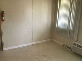 7811 W Hampton Ave, Milwaukee, WI 53218