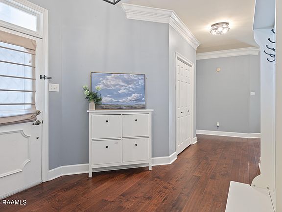 5th image of 202 Ashland Park Dr