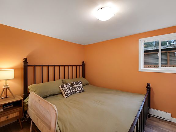 4th image of 40022 Government Rd #4