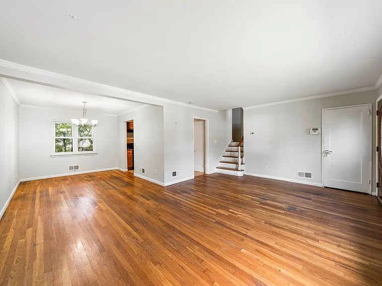 1641 Lenape Rd — Photo 3