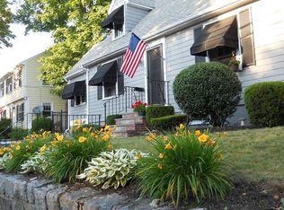 579 Pleasant St, Milton, MA 02186