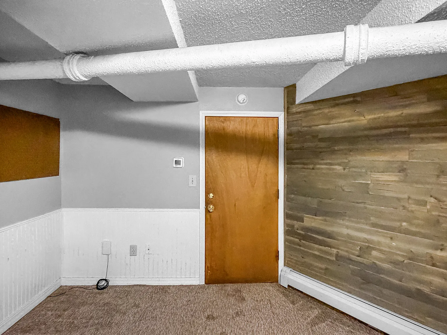 2 bed, 330 sqft, $765 — Photo 3