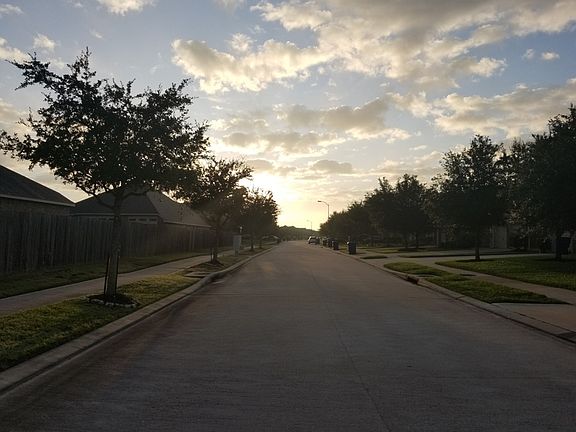 4th image of 2927 Driftwood Bend Dr