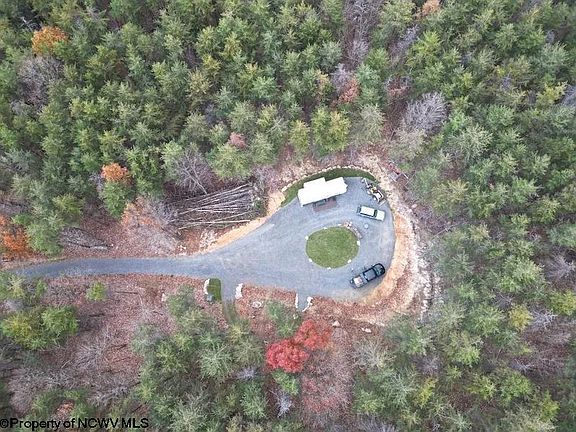 2nd image of Black Oak Dr