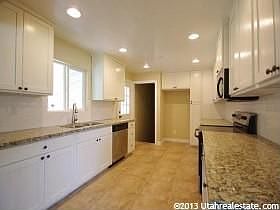5th image of 3550 S Cochise Dr