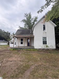 915 W Broadway St, Mount Pleasant MI - Owner Finance Home
