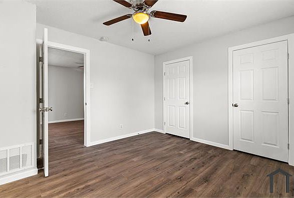 2nd image of 405 Root Ave APT 7