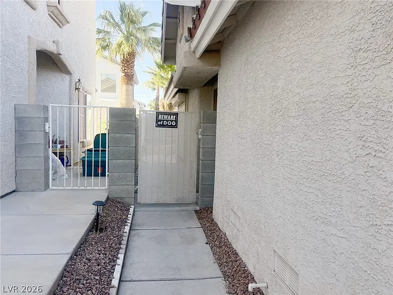 8444 Antique Cameo Ave — Photo 2