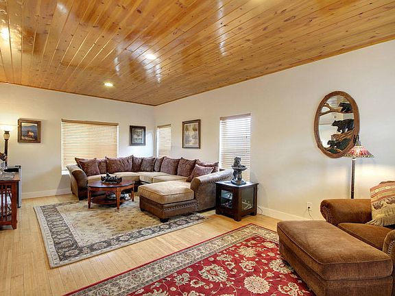 5th image of 1633 Malabar Way