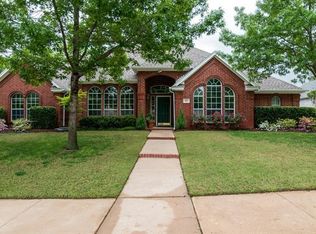 550 Bear Ridge Rd, Keller, TX 76248