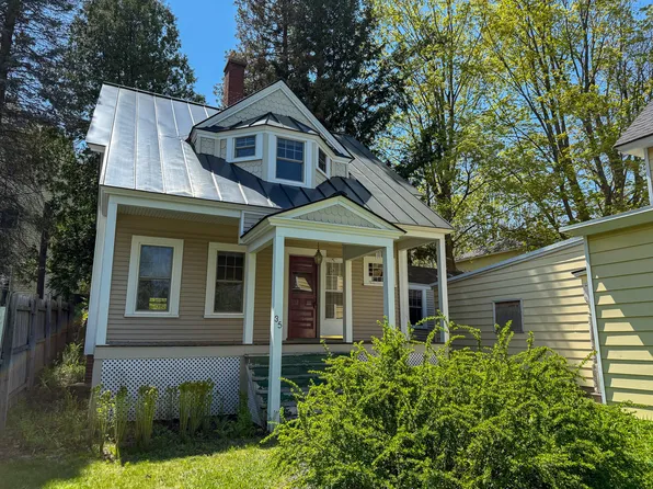 35 Washington Street, Rumford, ME 04276