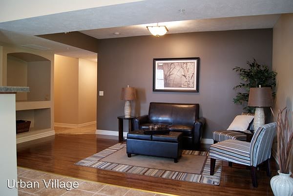 1st image of 515 S 31st St APT 203
