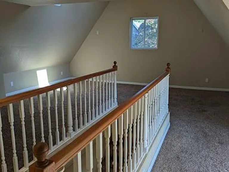 3035 N Stowell Ave — Photo 12