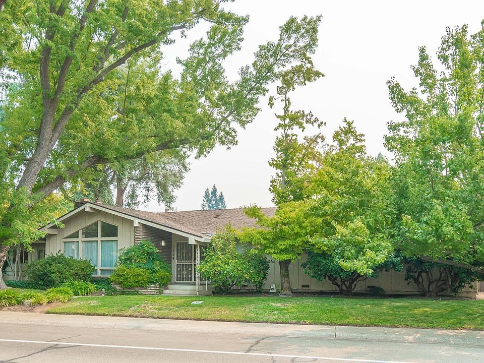 1st image of 1758 Carmelo Dr