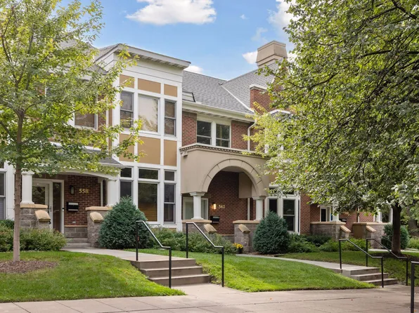 562 Summit Ave, Saint Paul, MN 55102