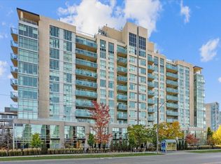 1600 Charles St #303, Whitby, ON