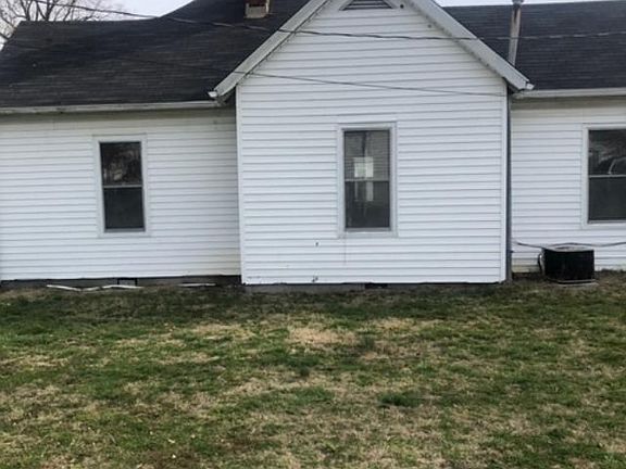 4th image of 1842 Clifton Ave
